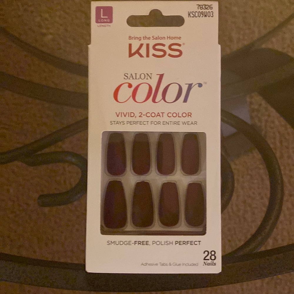 Kiss Press On Nails